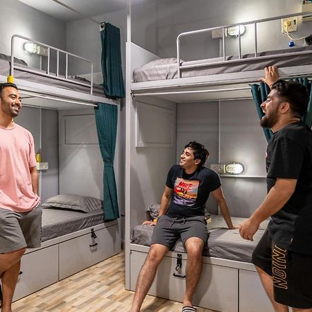 Whoopers Hostel Anjuna, Goa Екстериор снимка
