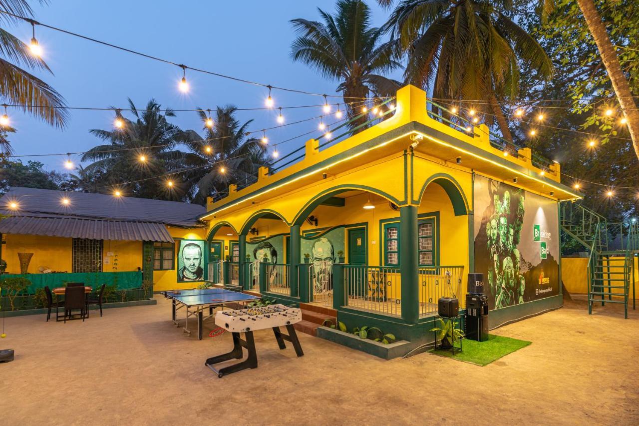 Whoopers Hostel Anjuna, Goa Екстериор снимка