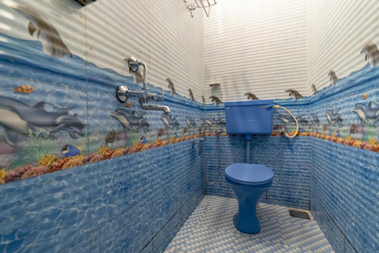 Whoopers Hostel Anjuna, Goa Екстериор снимка